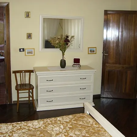 Sa Domu Sarda Casa Bed & Breakfast 3*