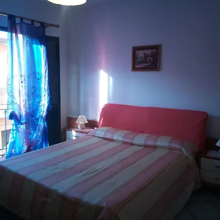 Bed & Breakfast Sa Domu Sarda Casa 3*