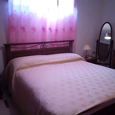 Sa Domu Sarda Casa فندق مبيت وإفطار 3*