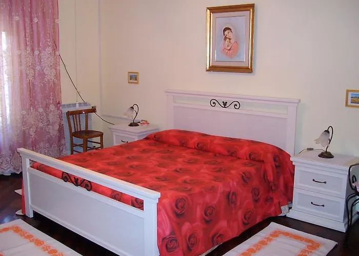 Sa Domu Sarda Casa 3* Piscinas