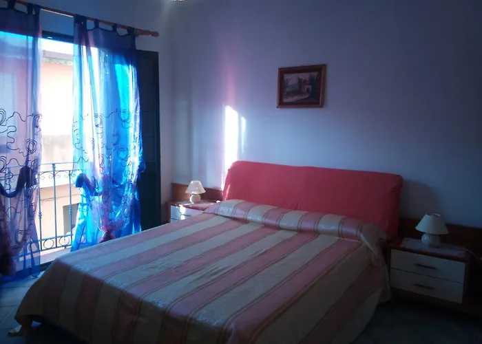 Bed & Breakfast Sa Domu Sarda Casa 3*
